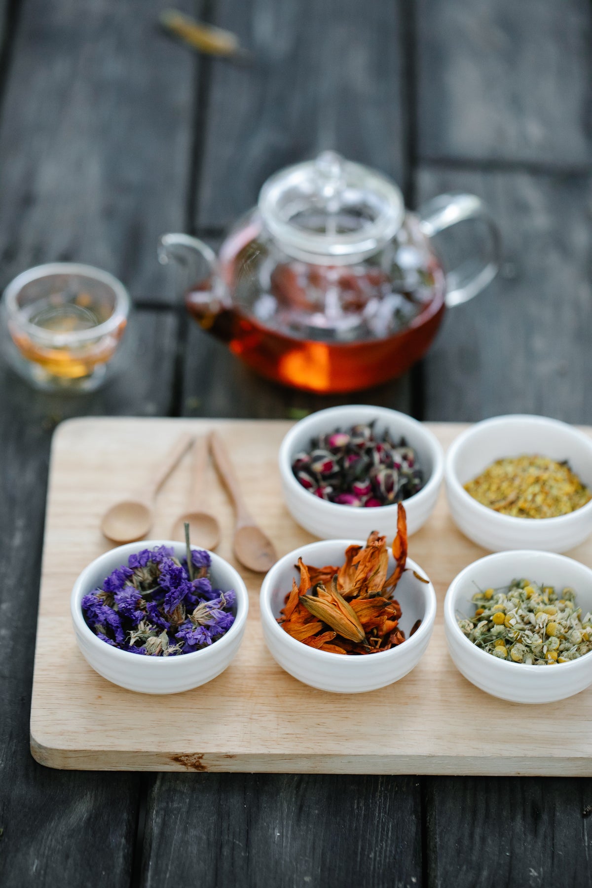 Herbs vs. Pharmaceutical Drugs
