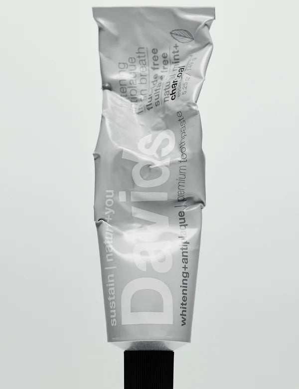 Davids Natural Toothpaste: Davids premium toothpaste  /  charcoal+peppermint