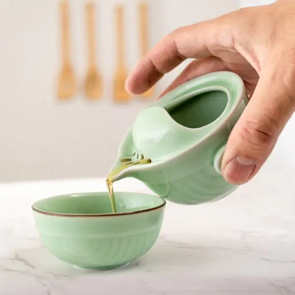 Koi Fish Kung Fu Tea Set 6oz