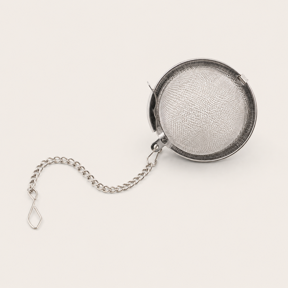 Urban Tokyo: Stainless Steel Tea Ball Strainer Infuser